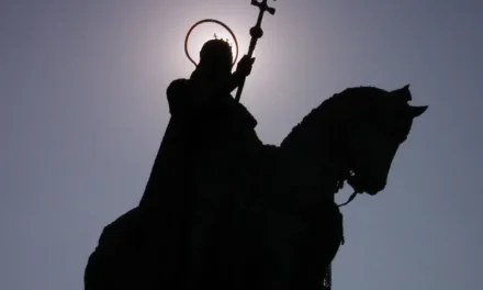A magyarság történelme, mondavilága, hitvilága